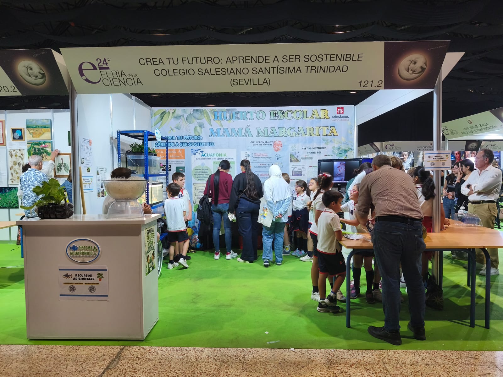 Feria de la Ciencia_Salesianos Trinidad (6)